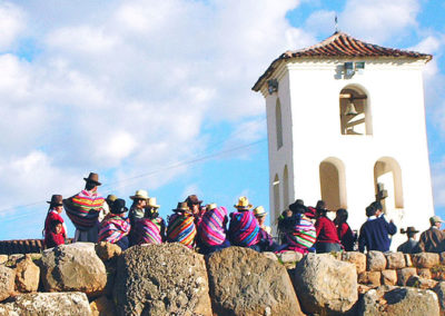 LA GENTE DE MI PUEBLO, CAPILLA EN UN POBLADO DE COPACABANA